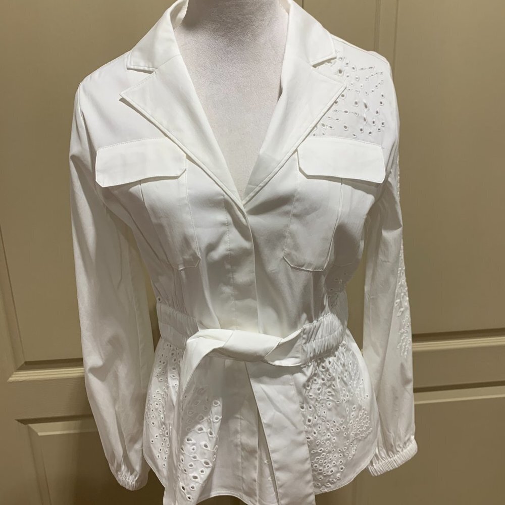 NWOT White House Black Market White Eyelet Blouse SZ S